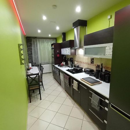 Apartament Venge -Cale Mieszkanie 46M2 Na Wylacznosc - Z Jedna Sypialnia I Jednym Sypialno-Salonem -3 Pietro Bez Windy- Rezerwacja Bez Karty Kredytowej-Klimatyzacja-Netflix-2 Lozeczka Dzieciece- Bezplatny Parking Publiczny ヴロツワフ エクステリア 写真