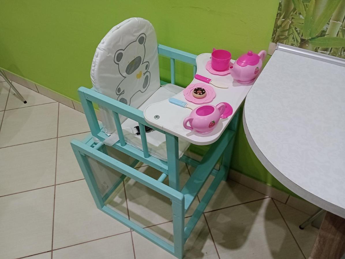Apartament Venge -Cale Mieszkanie 46M2 Na Wylacznosc - Z Jedna Sypialnia I Jednym Sypialno-Salonem -3 Pietro Bez Windy- Rezerwacja Bez Karty Kredytowej-Klimatyzacja-Netflix-2 Lozeczka Dzieciece- Bezplatny Parking Publiczny ヴロツワフ エクステリア 写真