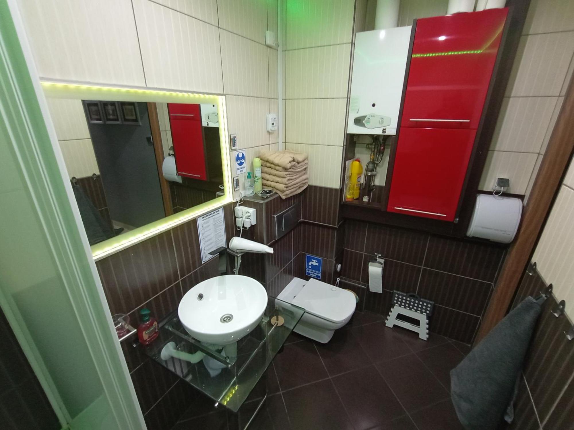 Apartament Venge -Cale Mieszkanie 46M2 Na Wylacznosc - Z Jedna Sypialnia I Jednym Sypialno-Salonem -3 Pietro Bez Windy- Rezerwacja Bez Karty Kredytowej-Klimatyzacja-Netflix-2 Lozeczka Dzieciece- Bezplatny Parking Publiczny ヴロツワフ エクステリア 写真