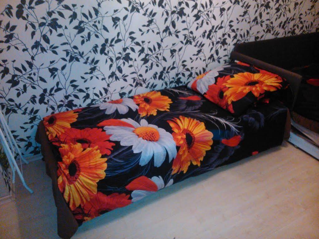 Apartament Venge -Cale Mieszkanie 46M2 Na Wylacznosc - Z Jedna Sypialnia I Jednym Sypialno-Salonem -3 Pietro Bez Windy- Rezerwacja Bez Karty Kredytowej-Klimatyzacja-Netflix-2 Lozeczka Dzieciece- Bezplatny Parking Publiczny ヴロツワフ エクステリア 写真